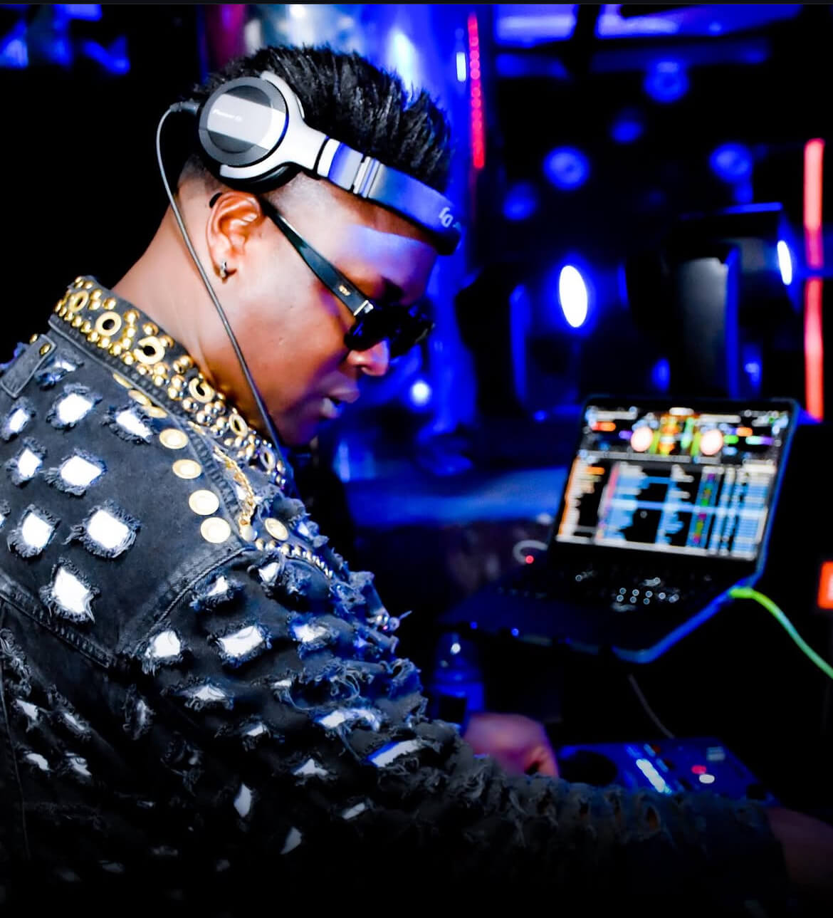 DJ RAYJONES